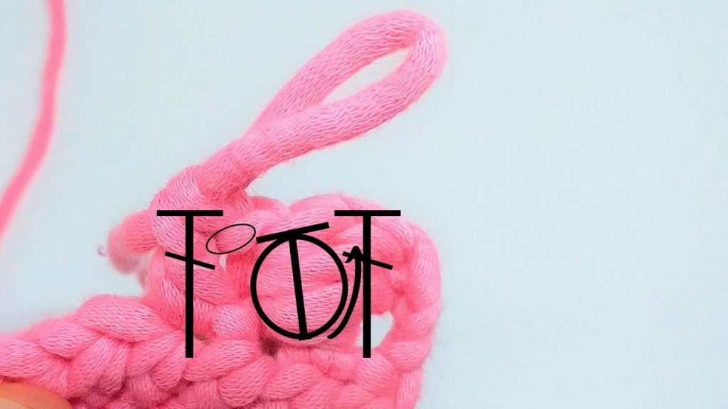 Puff stitch around double crochet